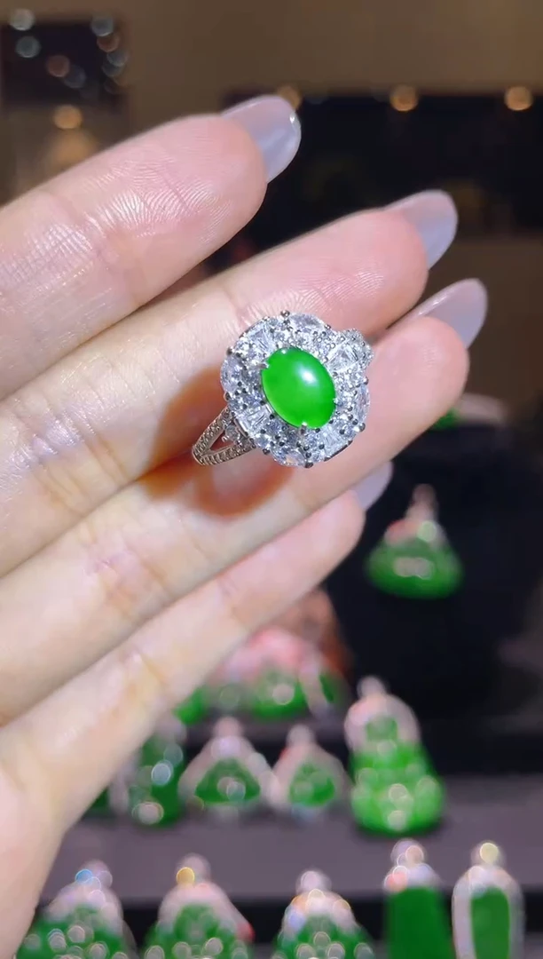 【闪购商品】翡翠吊坠(不含链)银S925镶嵌A5