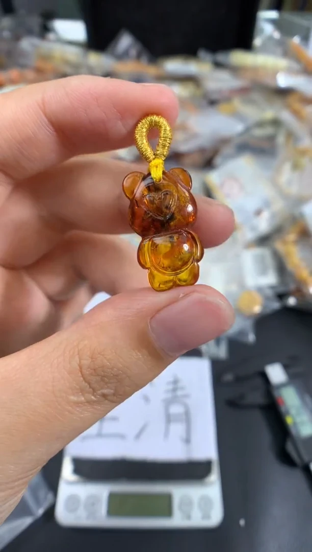 蜜蜡未镶嵌珠宝奇石1
