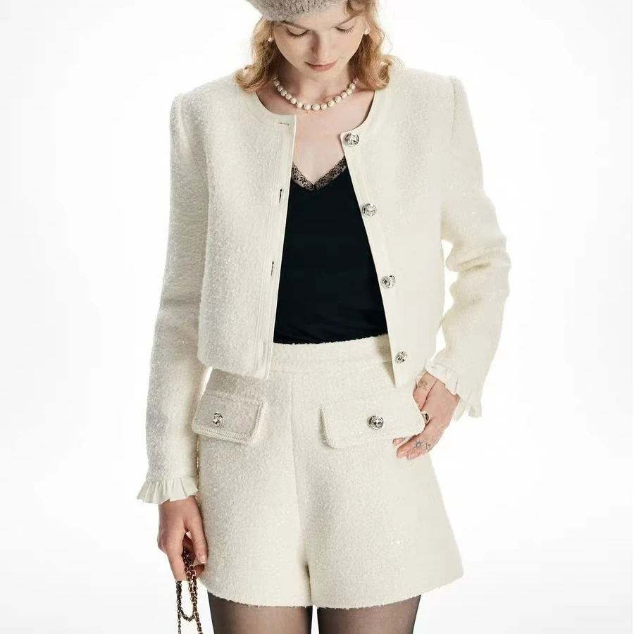 白色小香风套装2025春季新款富家千金高级感气质时尚名媛两件套裙