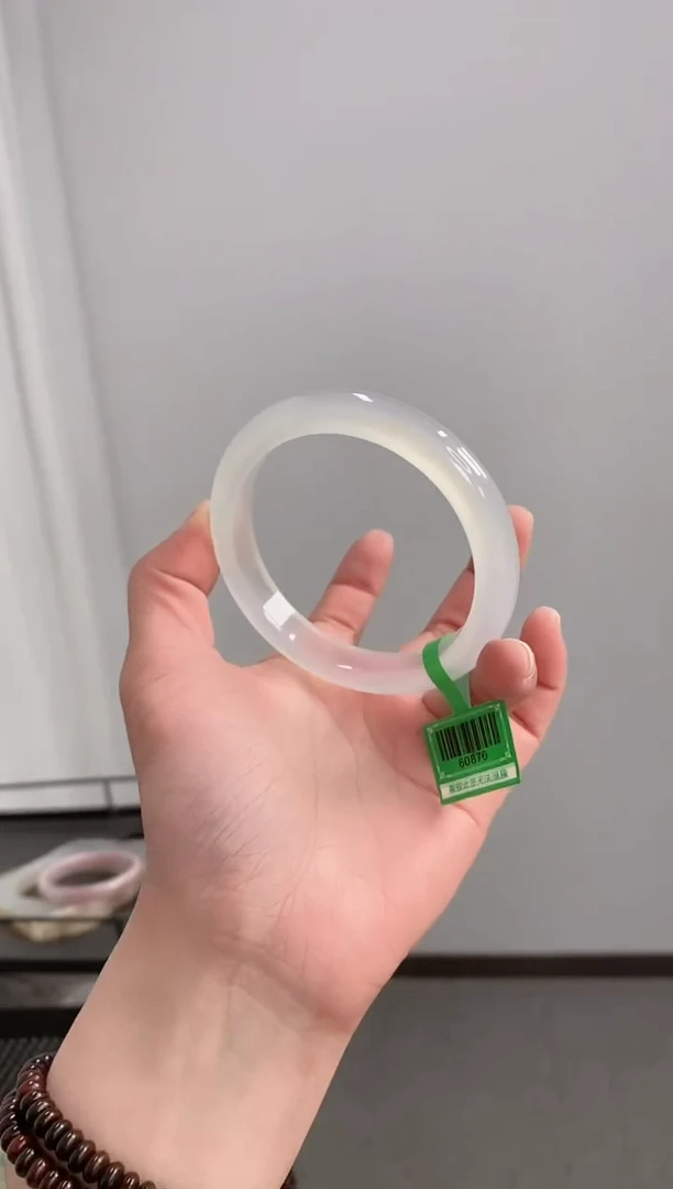 【闪购商品】玛瑙/玉髓手镯未镶嵌62圈