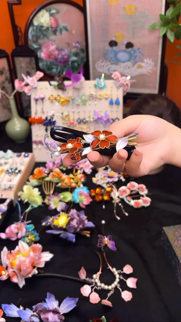 刺绣木**夏非遗手工绒花