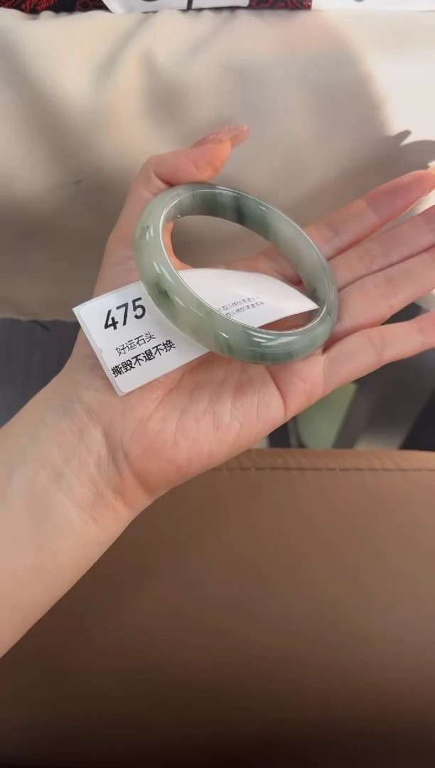 未镶嵌手镯石英质玉全品