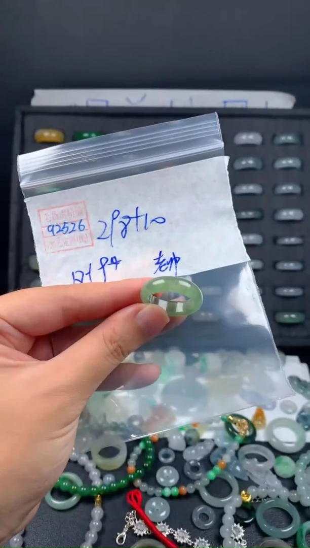未镶嵌定制翡翠老*哥翡翠308元18#毛货需精细抛光026