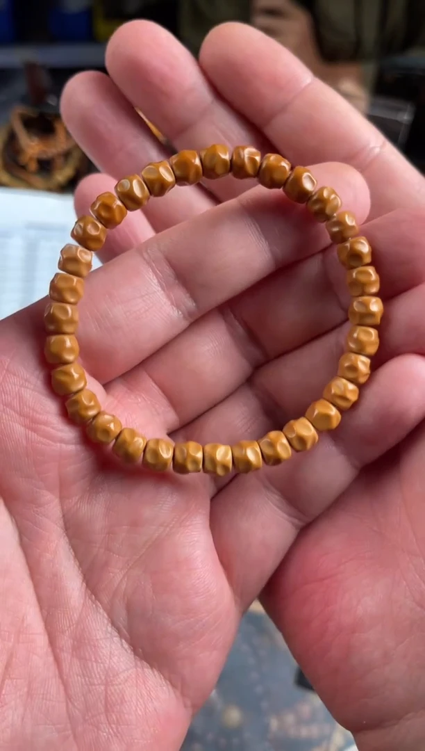 手串橄榄核?***持王胖子文玩工作室核尖无相定向6.3