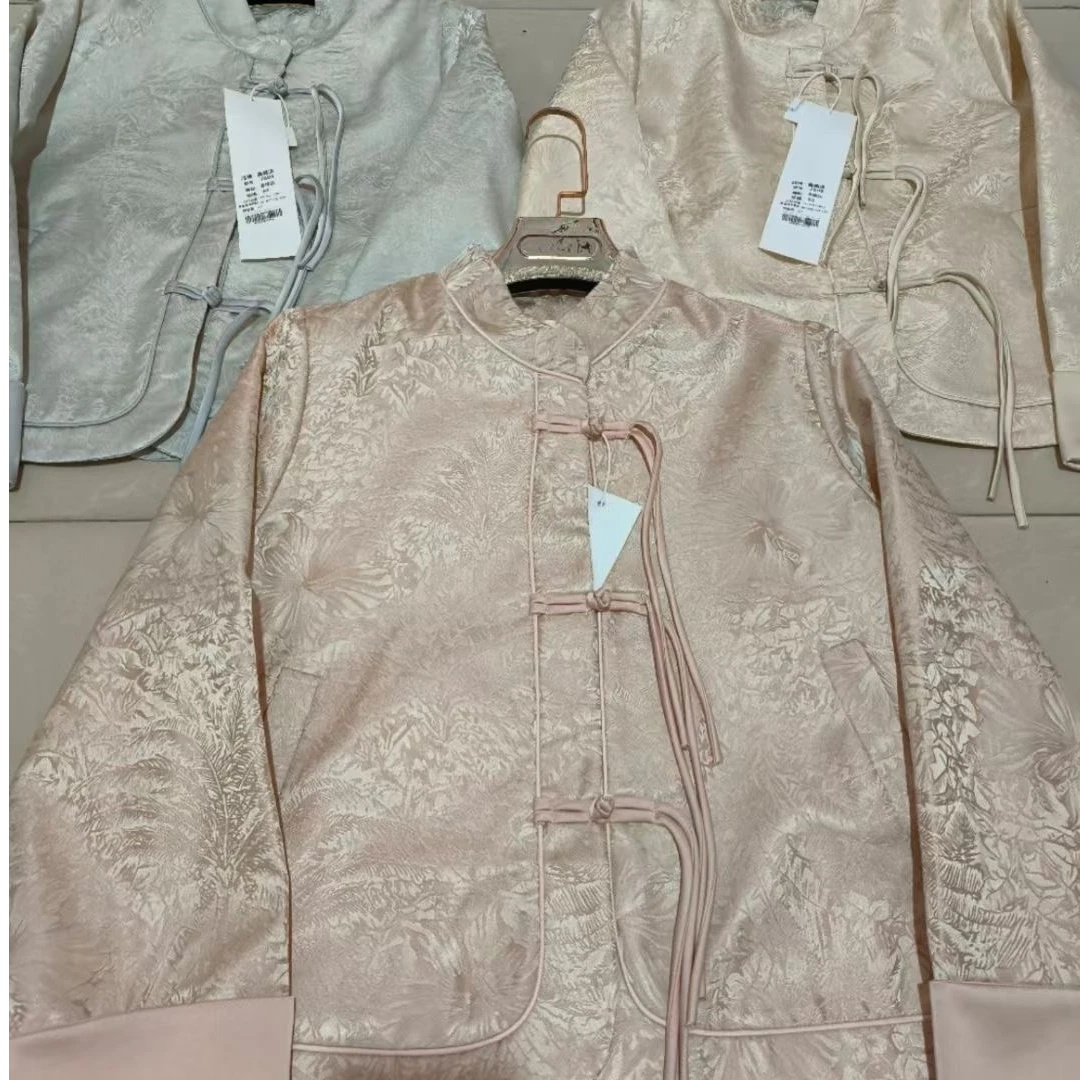 2025春装新中式缎面提花盘扣外套国风短款上衣