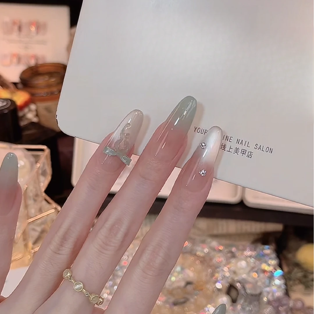 【飘带蝴蝶结】薄荷纯欲渐变猫眼美甲新款手工穿戴甲2025最火爆款