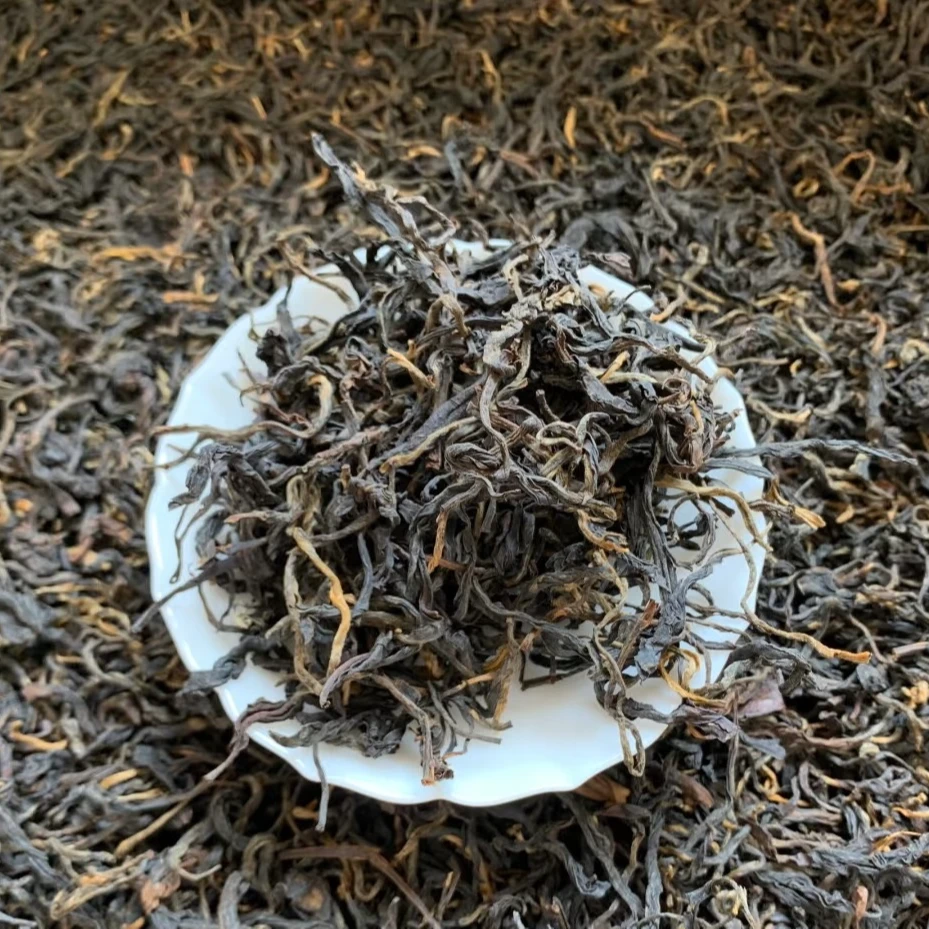 2025年白莺山野生千年红茶【晒红散茶】