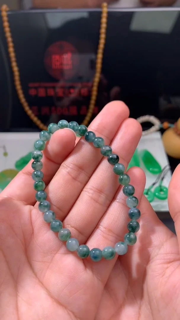 未镶嵌定制翡翠