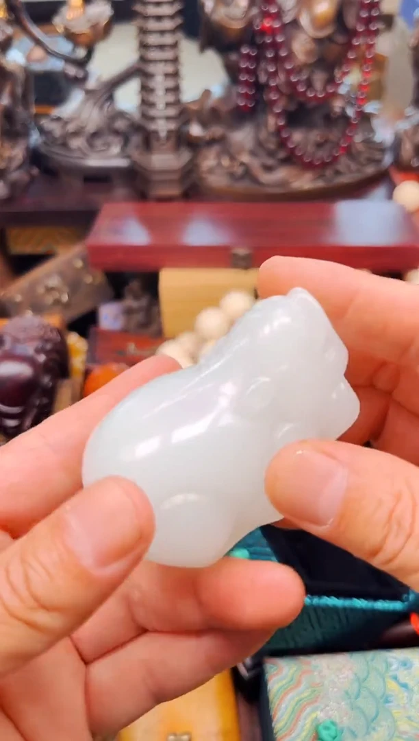 和田玉未镶嵌颈饰安哥精品精选链接b24