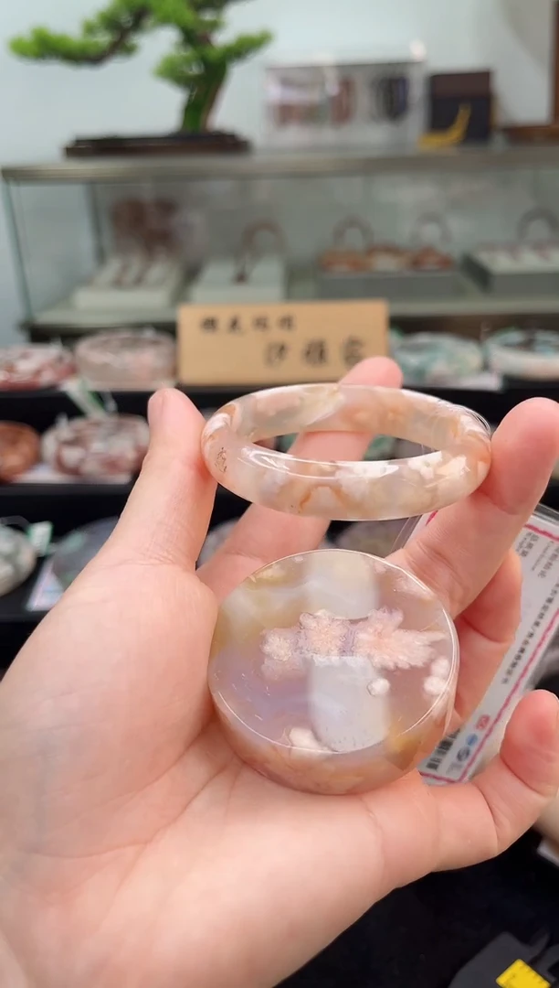 未镶嵌手镯石英质玉51圈口（赠品镯心）3358815