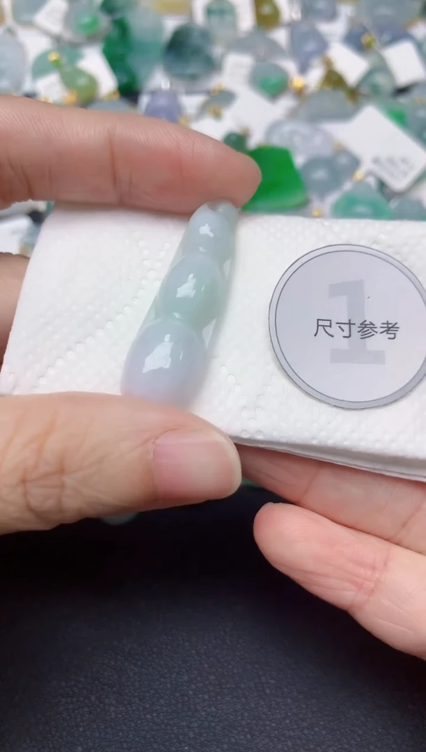 颈饰未镶嵌翡翠天然缅甸A货翡翠