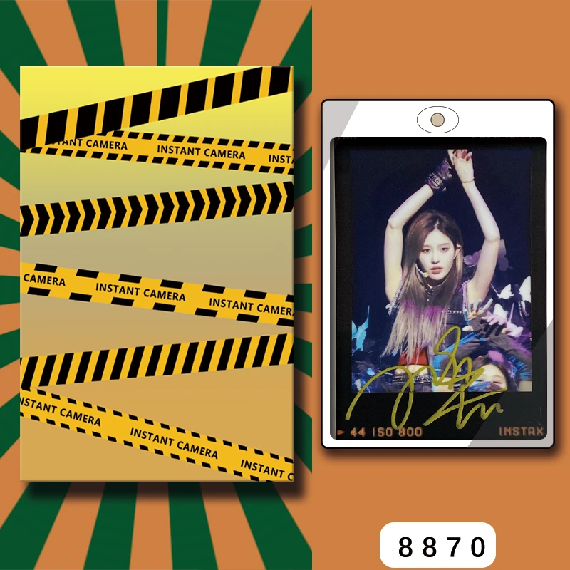 D8870【王奕】 正品拍立得照片 黑金