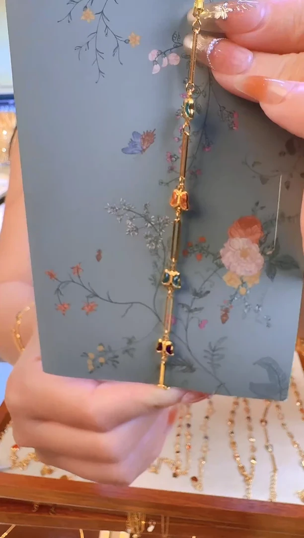 卡加蝴蝶手链（多样性随机发货）