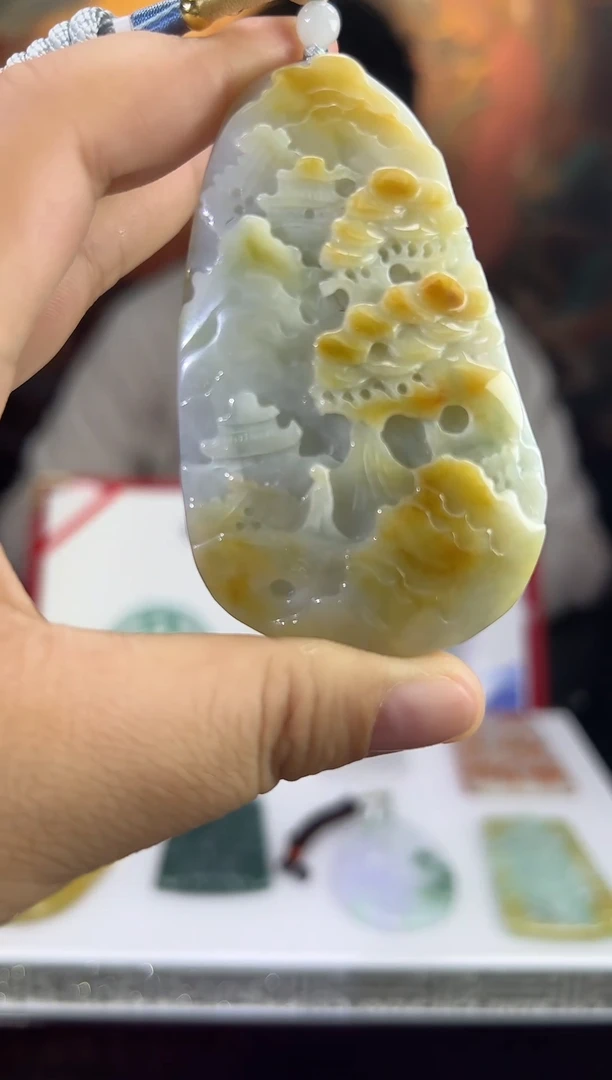 翡翠未镶嵌颈饰88888888