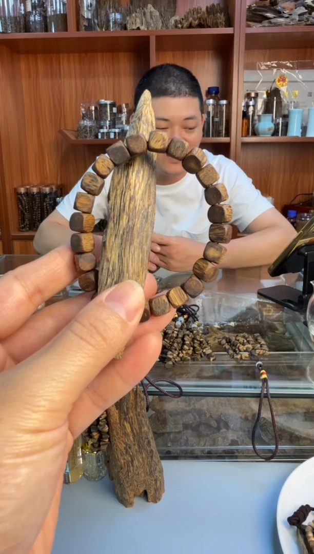 沉香沉香碎屑奇楠淳化方糖8mm8克+多样性发货一