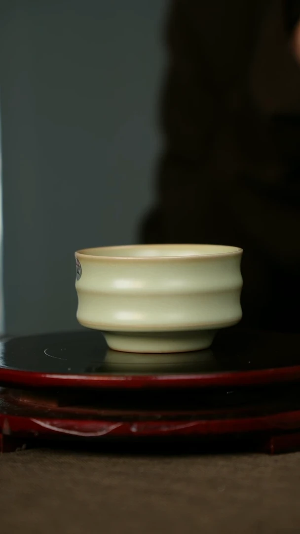 全品 粉青 竹节杯 带底款