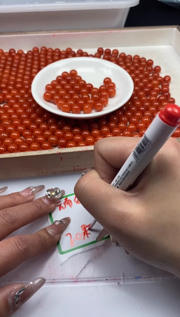 【闪购商品】玛瑙/玉髓颈饰未镶嵌w2186满肉南红10mm*20颗