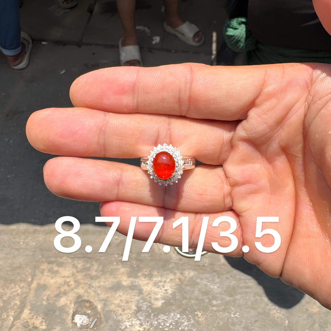 0624(小哪吒在源头)冰种翡翠红翡戒面干净肉细杠味荧光足M40