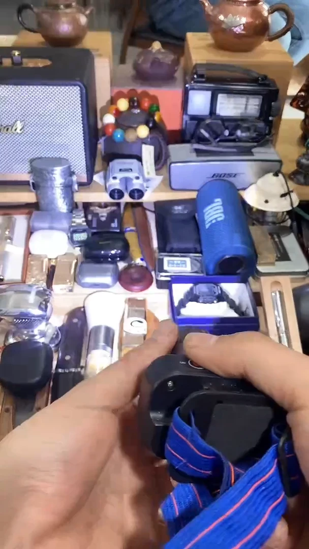 瓷片闪购商品  如图所示