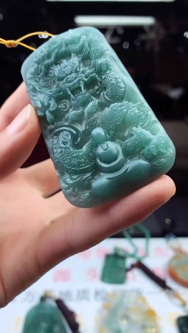 未镶嵌定制翡翠天然A货翡翠拍一发一