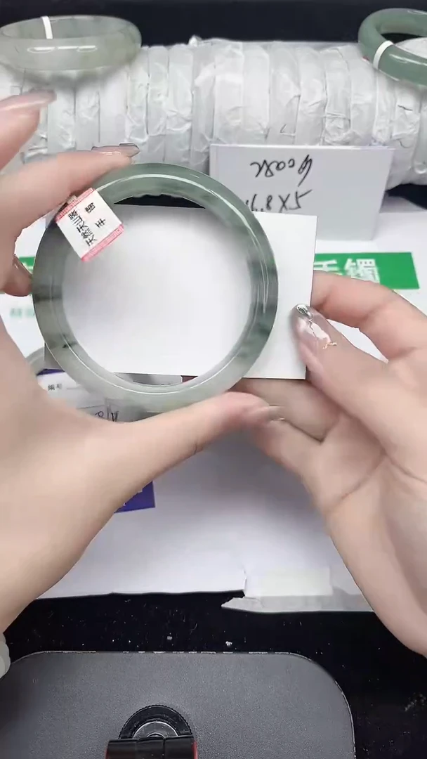 未镶嵌手镯石英质玉163-60/61