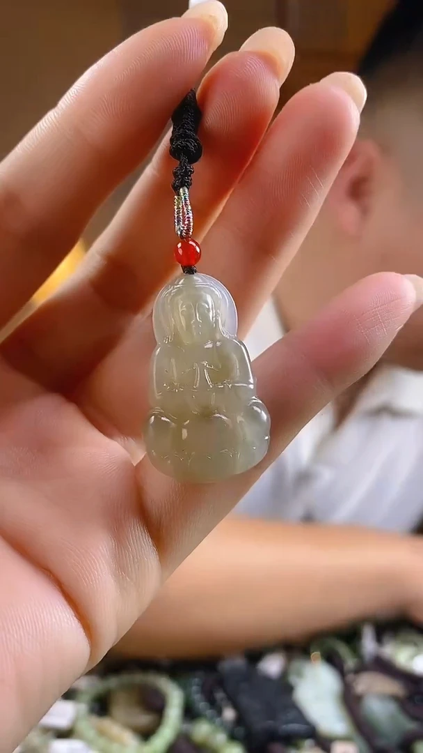 和田玉未镶嵌颈饰多样性发货，拍一发一