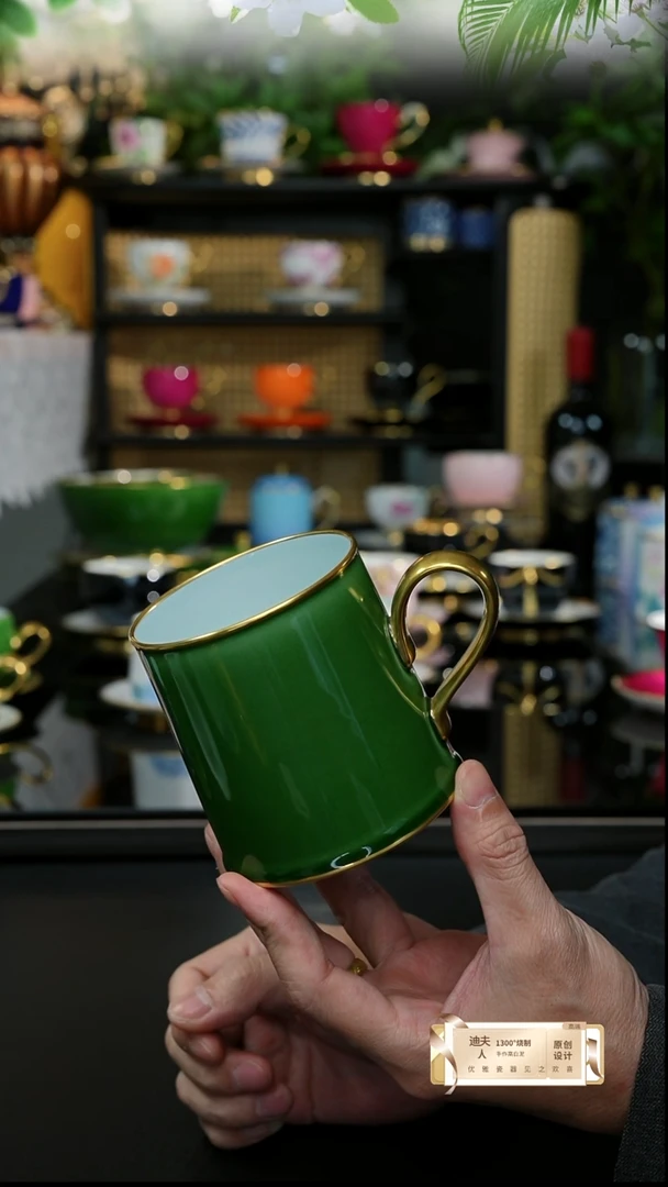 手工翡翠绿马克杯（不带盖子）