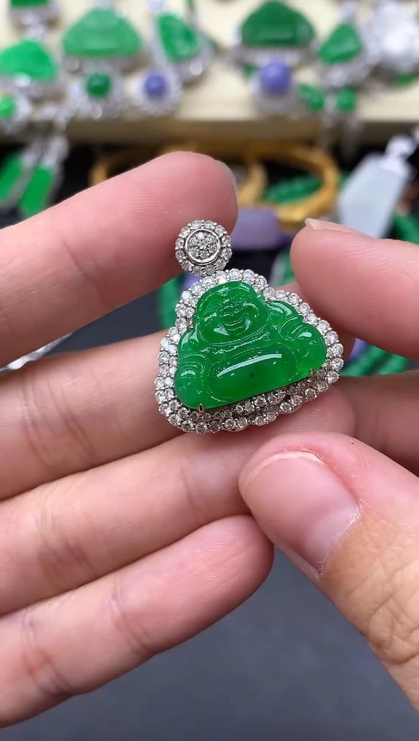 颈饰18K金镶嵌翡翠728-中国好珍宝