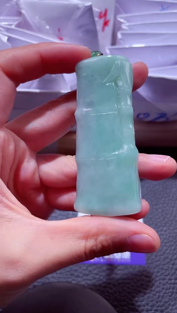 颈饰未镶嵌翡翠00001523