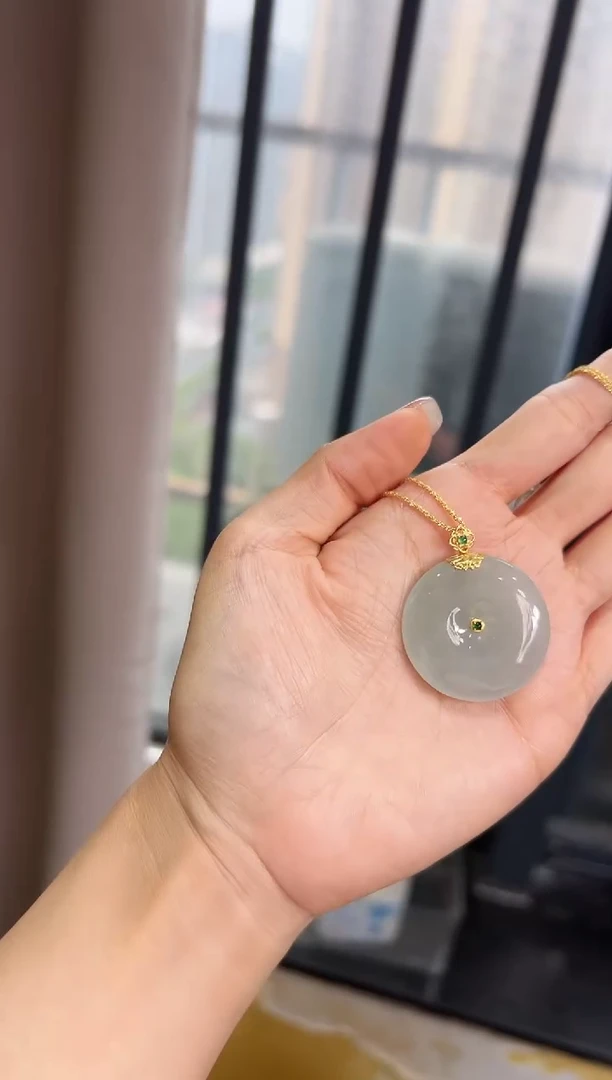 翡翠18K金镶嵌颈饰DFZ0425-57