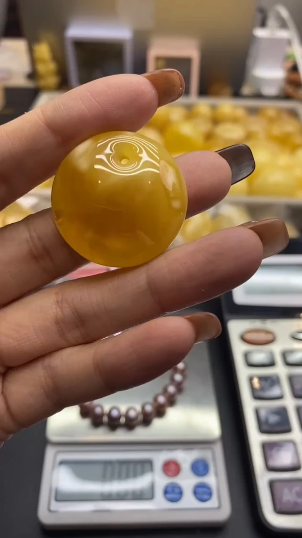 琥珀未镶嵌珠宝奇石271