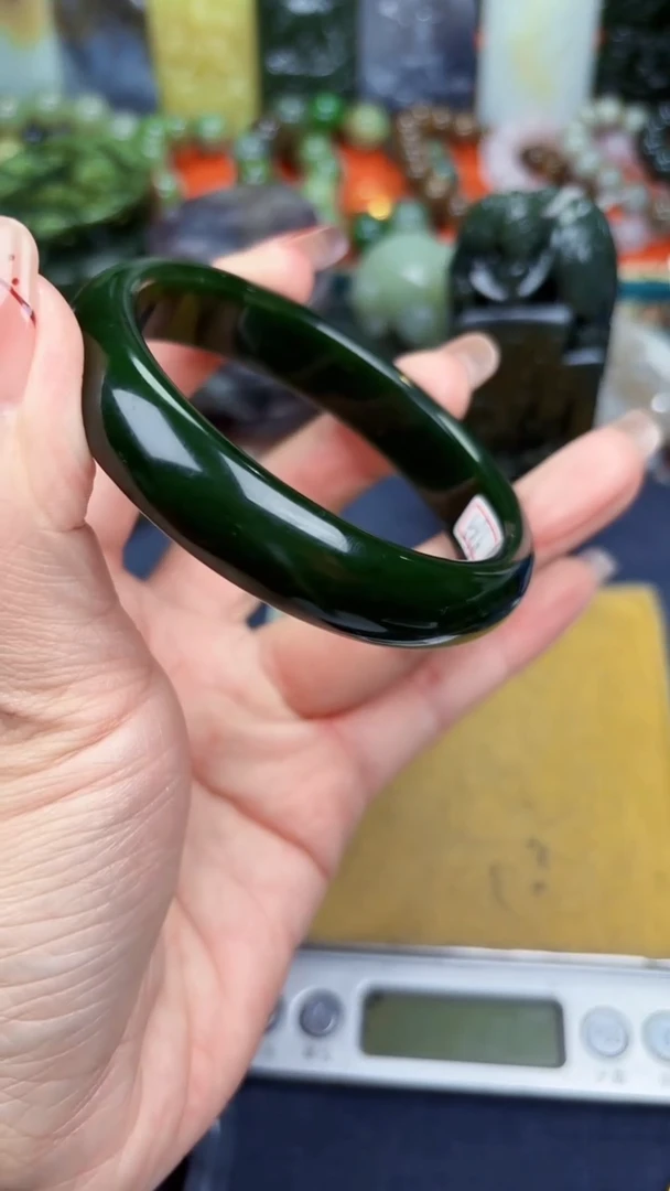 颈饰未镶嵌和田玉和田玉