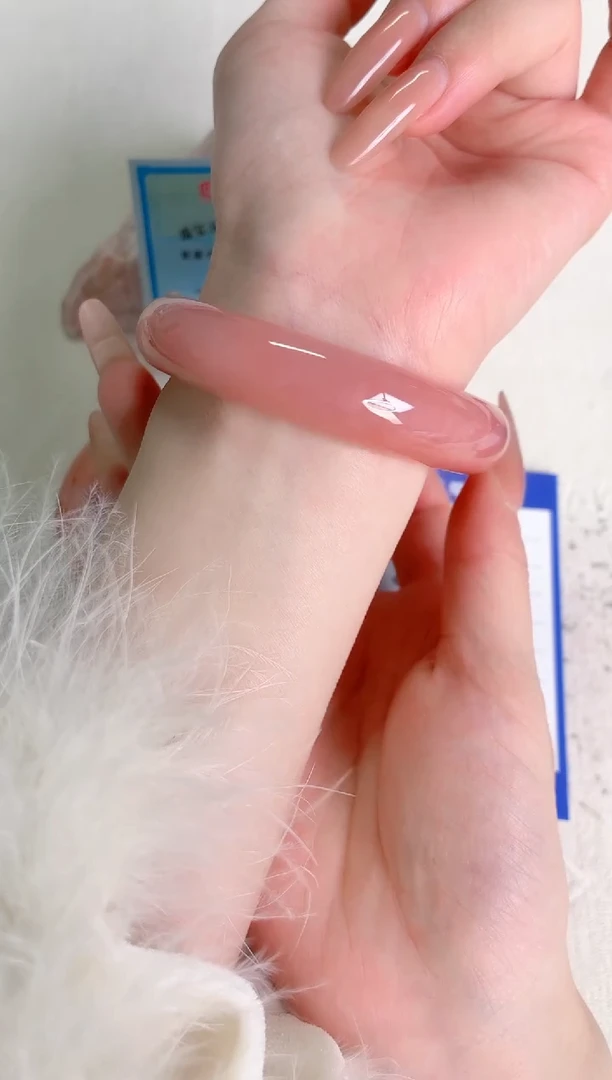 未镶嵌手镯石英质玉桃花38-圈口57.4