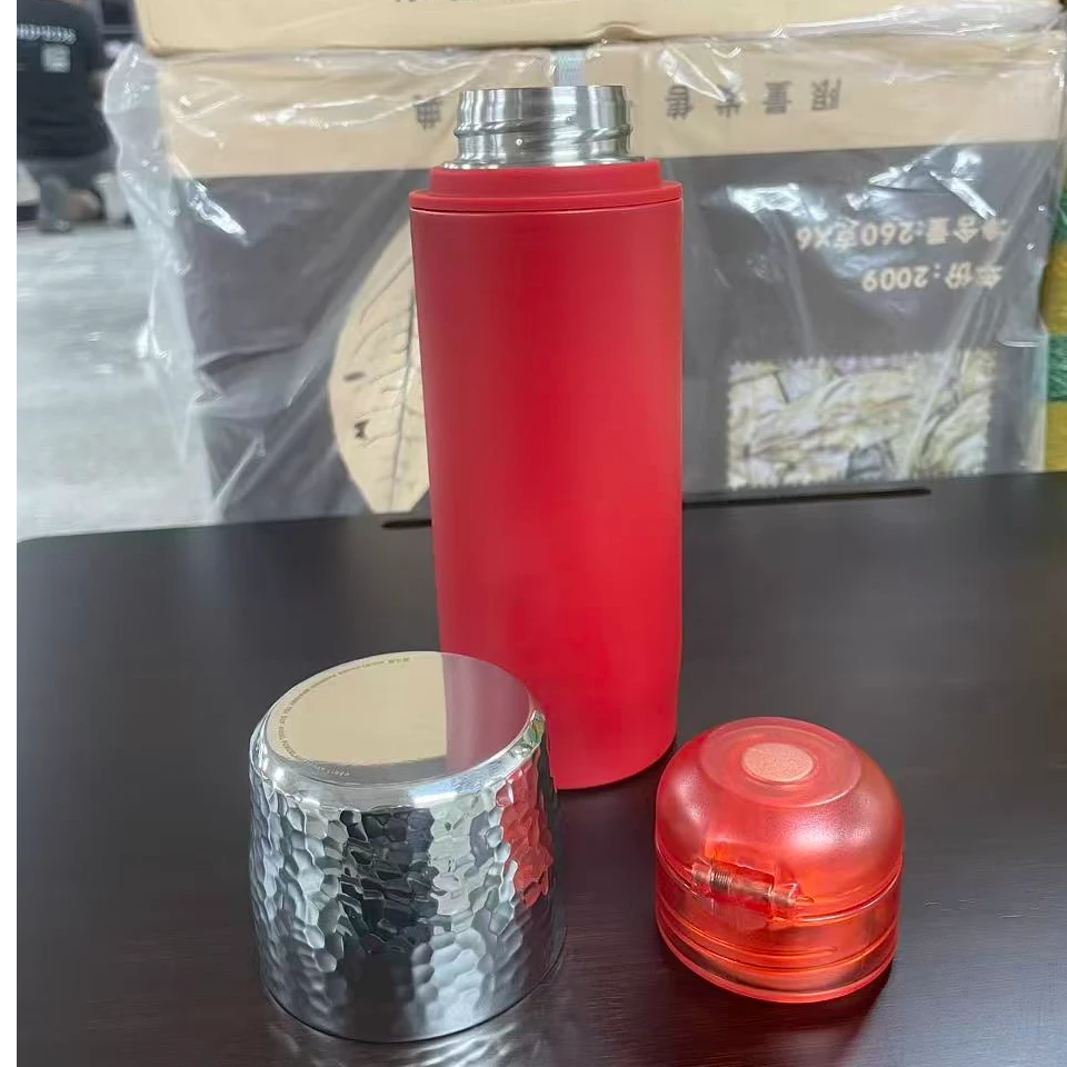 茗元素-锤纹焖茶杯中国红-460ml-CC7692