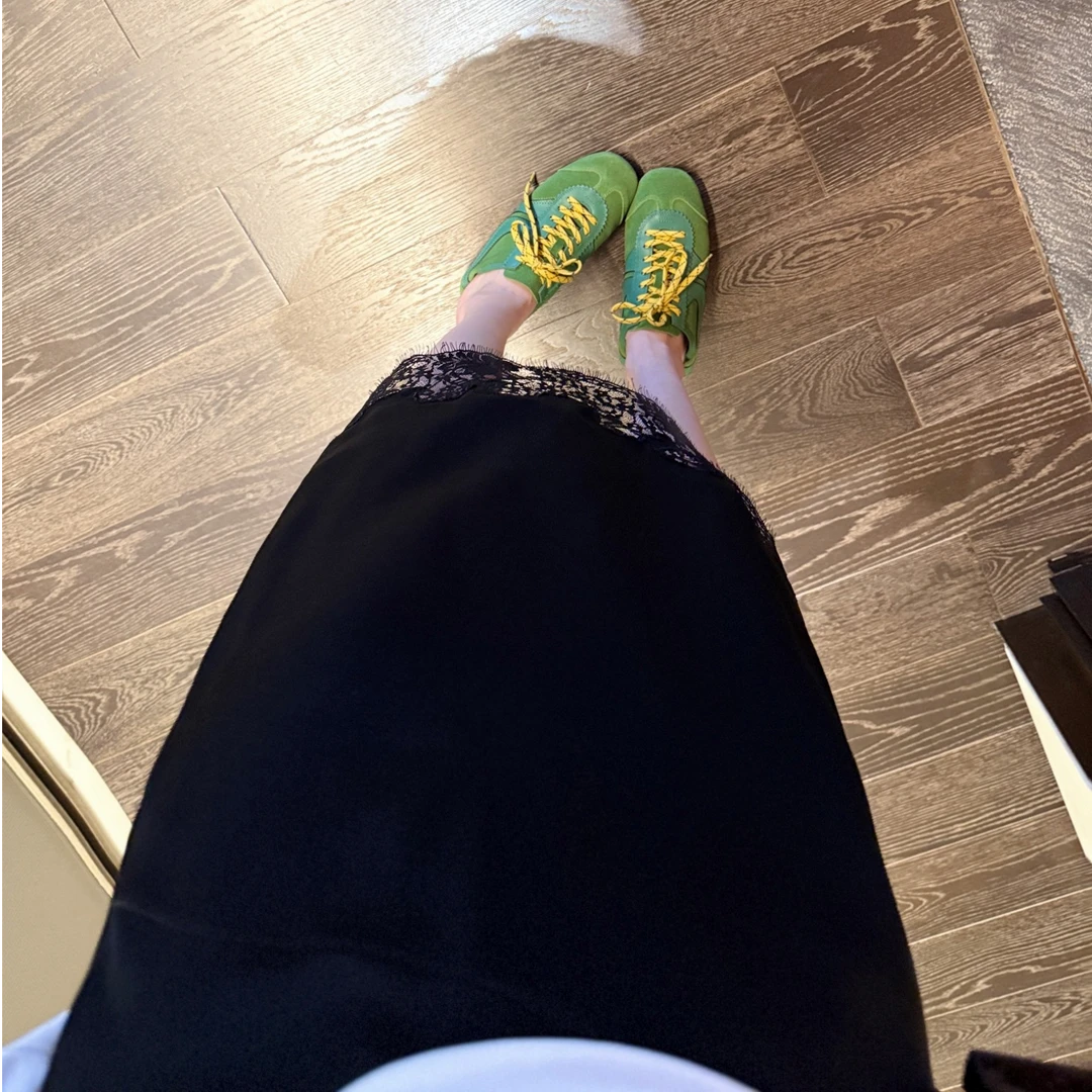 希娜 缪斯 蕾丝拼接显瘦通勤醋纤半身裙-Y裙