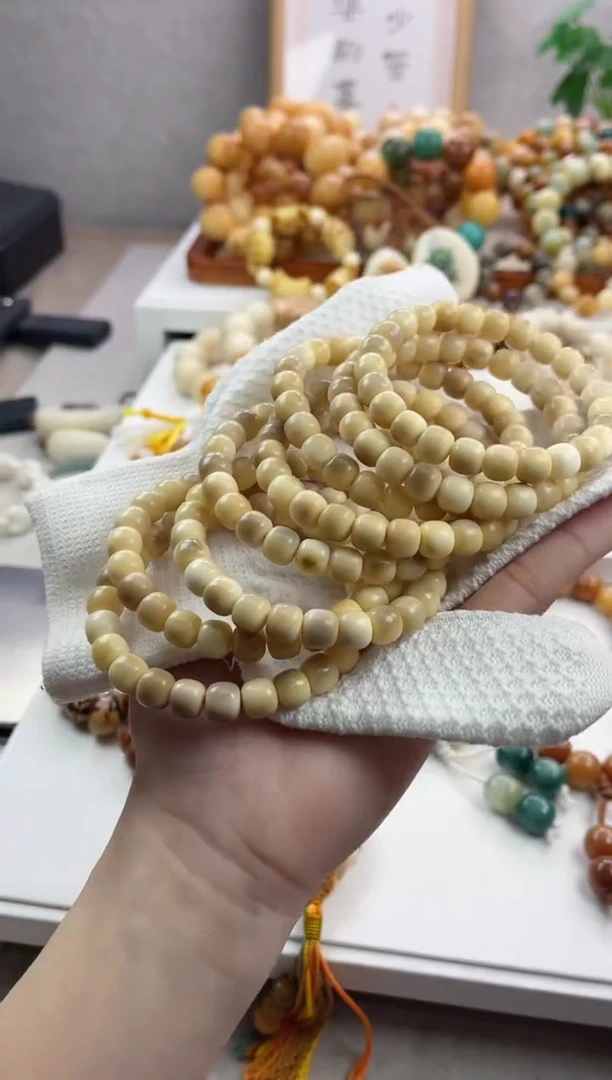 【闪购商品】菩提根/象牙果手串M708白玉菩提马卡龙桶珠8*9mm