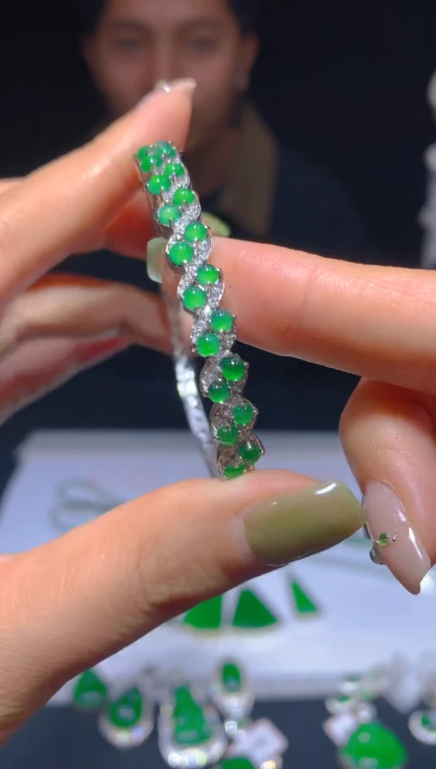 未镶嵌定制翡翠170多样性发货（发其一）