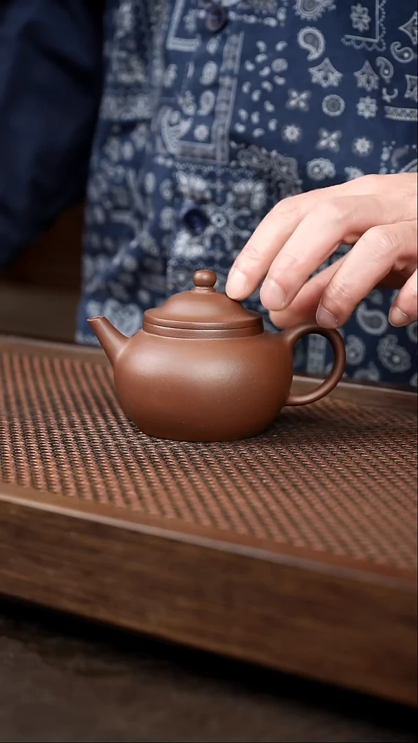 茶壶紫砂底槽清笠帽水平