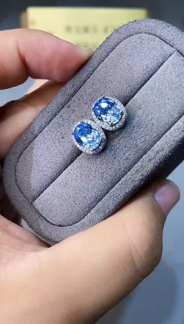 银S925镶嵌耳坠海蓝宝石.....