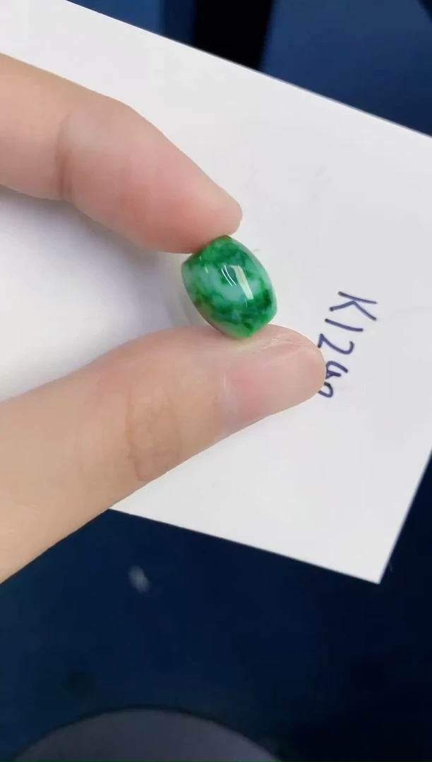 颈饰未镶嵌翡翠天然翡翠缅甸A货