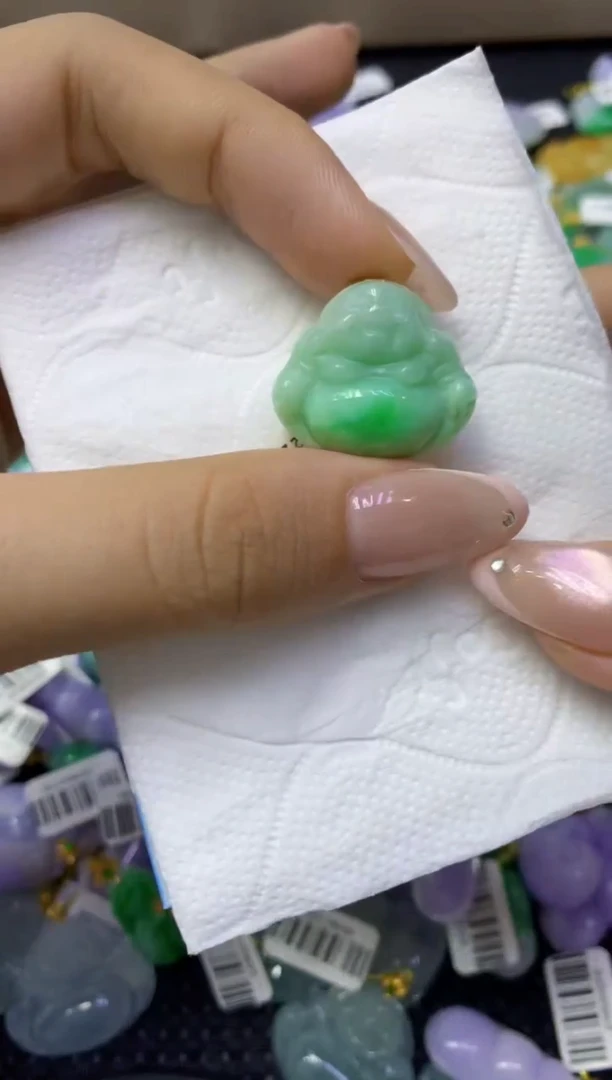 颈饰18K金镶嵌翡翠天然缅甸翡翠A货