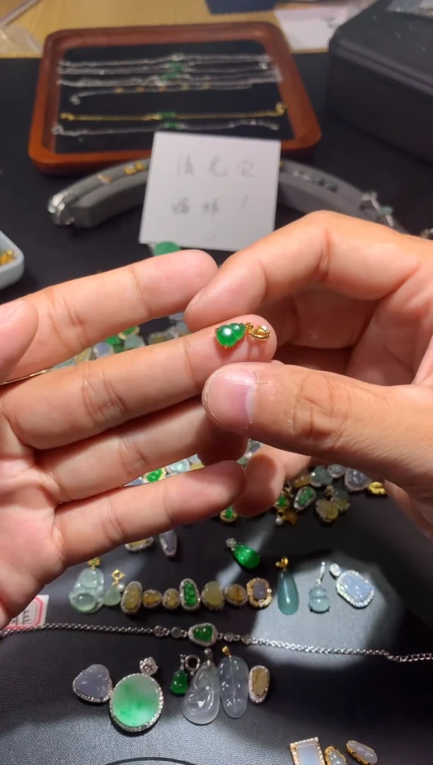 吊坠(不含链)银S925镶嵌翡翠1