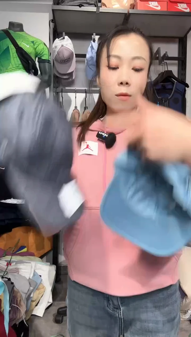 1244编码 瑕疵款直播间过款为准 尺码    身高