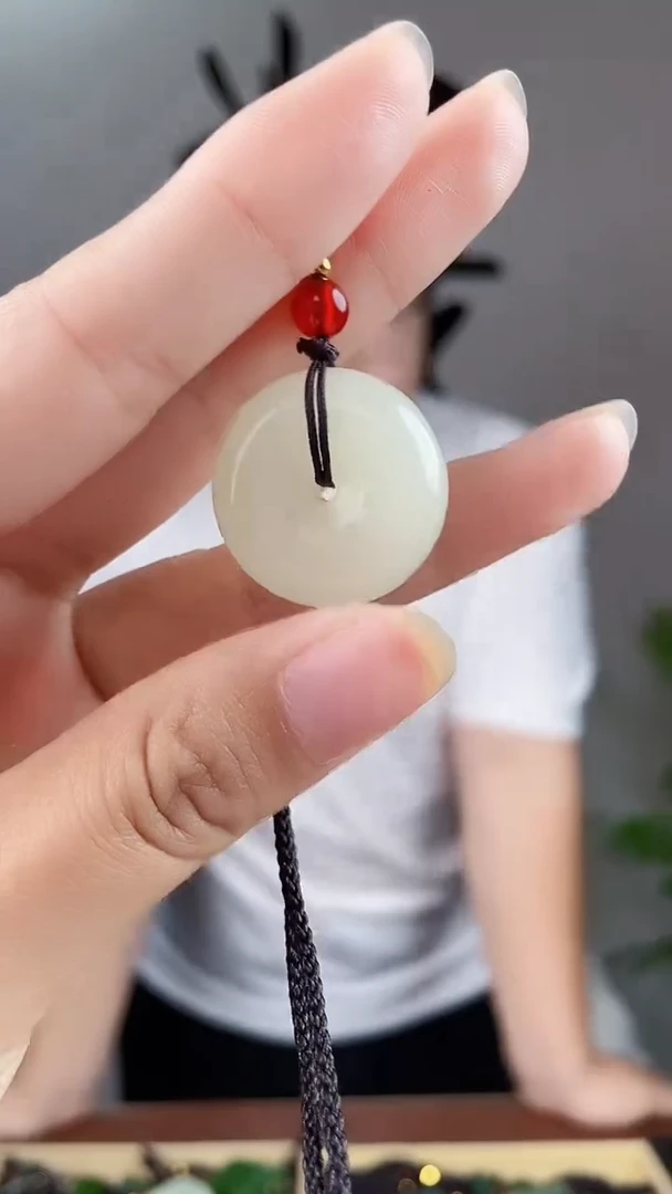 和田玉未镶嵌颈饰拍一发一，多样性发货