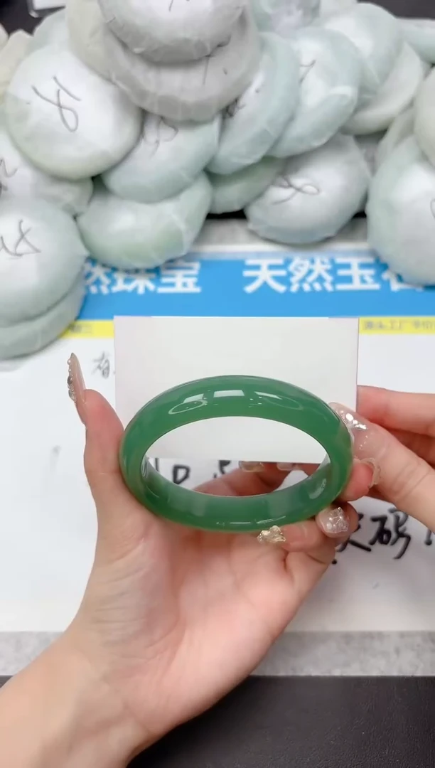 未镶嵌手镯石英质玉183-62.1