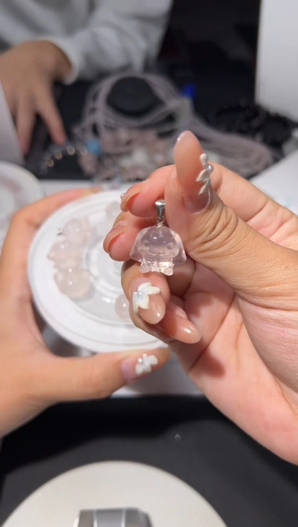 吊坠(不含链)银S925镶嵌芙蓉石玉桂狗吊坠