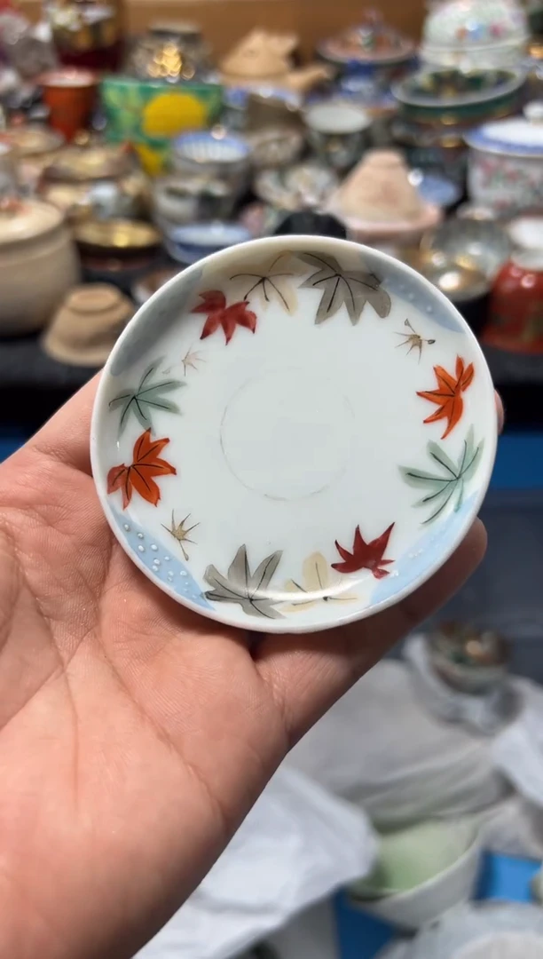 瓷片银****鞋夏目海外回流瓷器中古品。