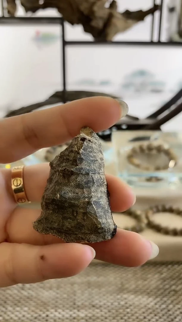 【闪购商品】沉香摆件越南福泽野料块料（多样性发货）