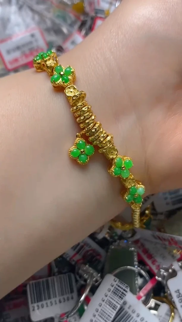 银S925镶嵌戒指翡翠百内无证书