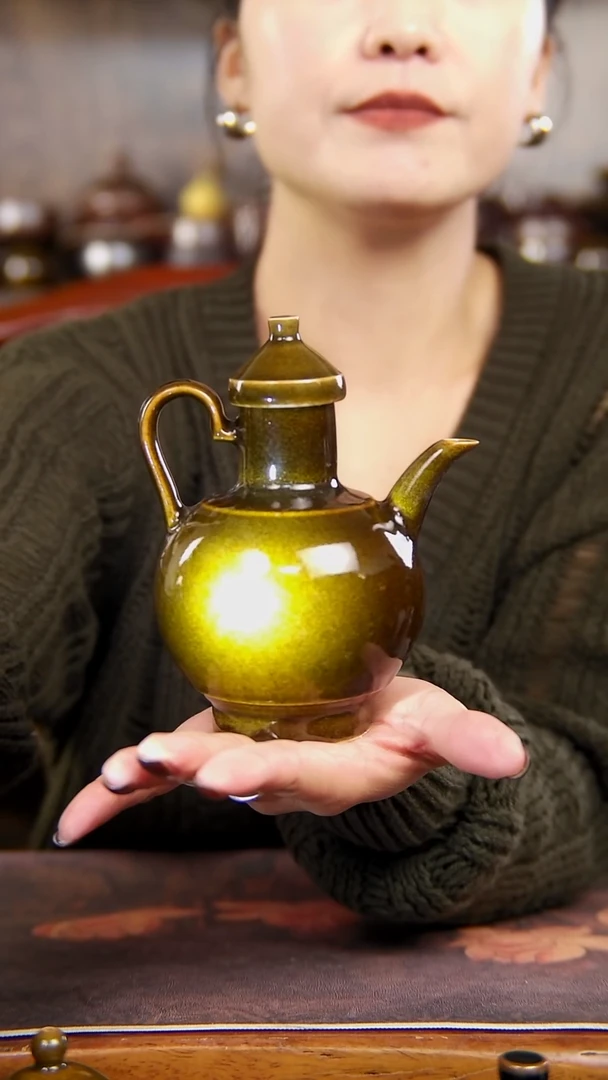 善于黄色的酒壶350cc